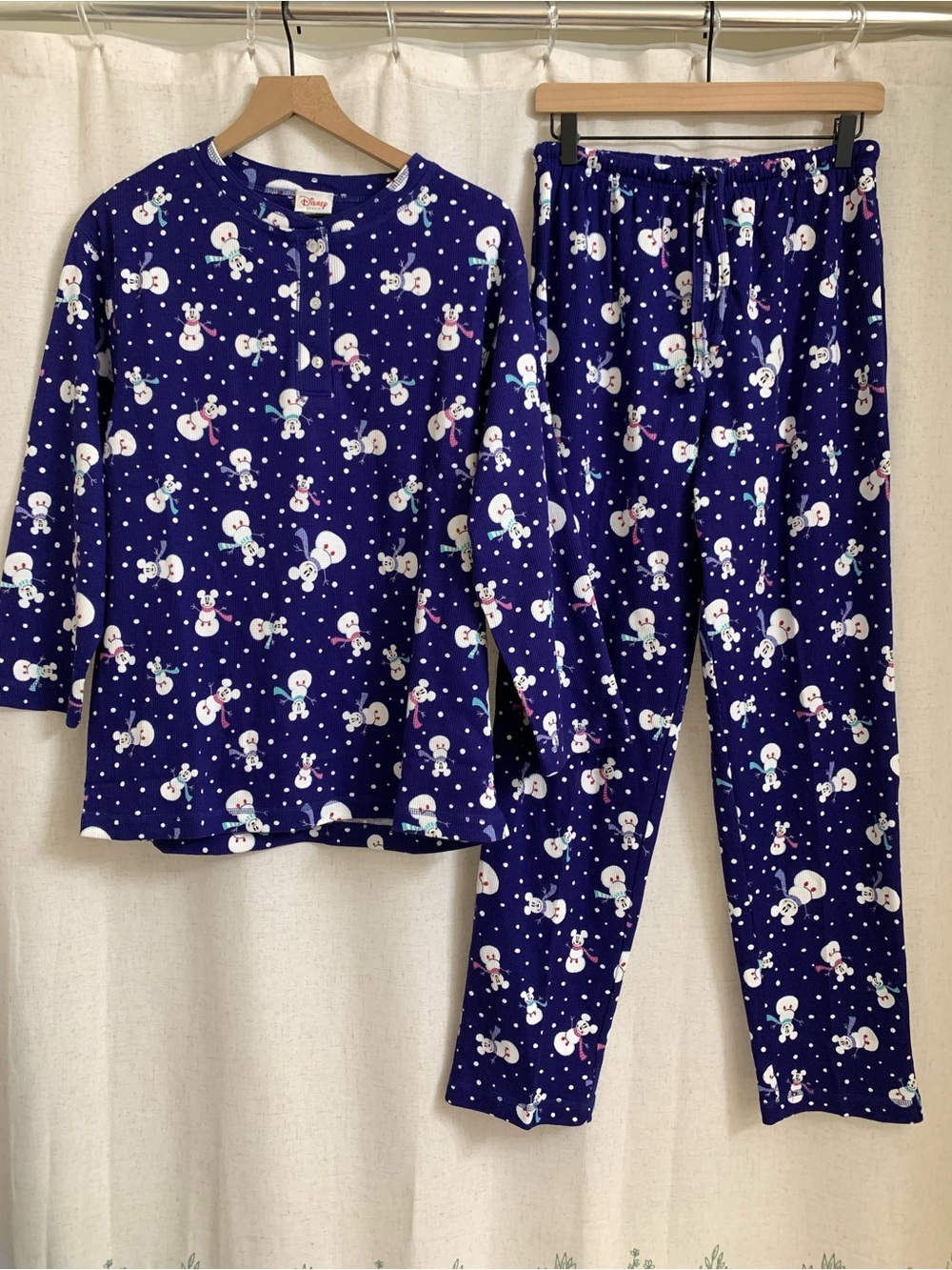 Disney 100% Cotton Waffle Weave Mickey Mouse Snowman Pajama Set Women NEW